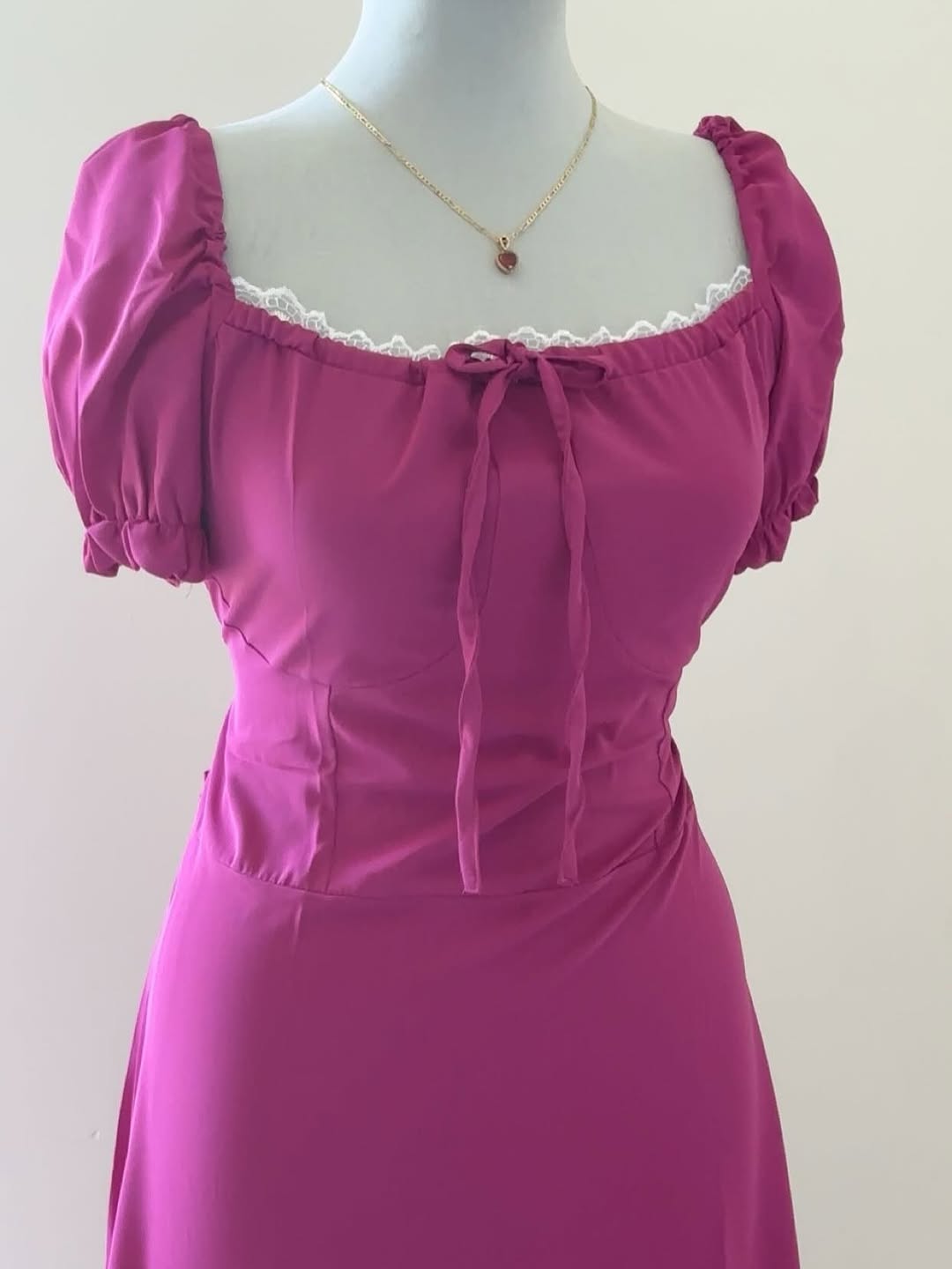 Summer dress with lace