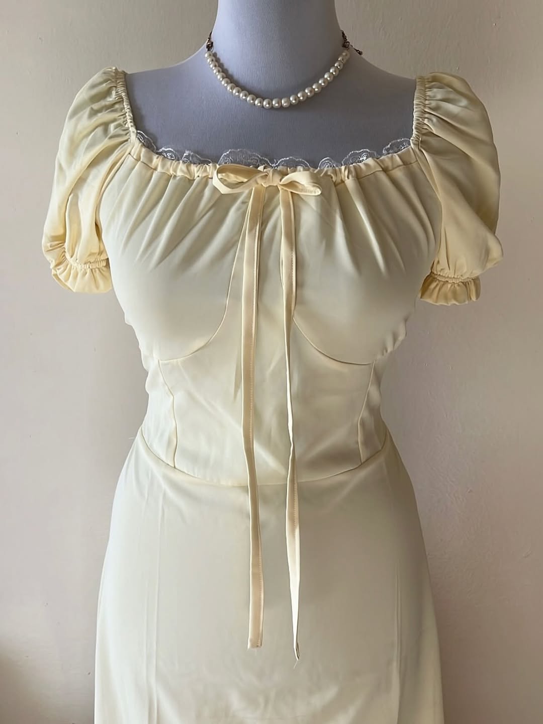 Summer dress with lace
